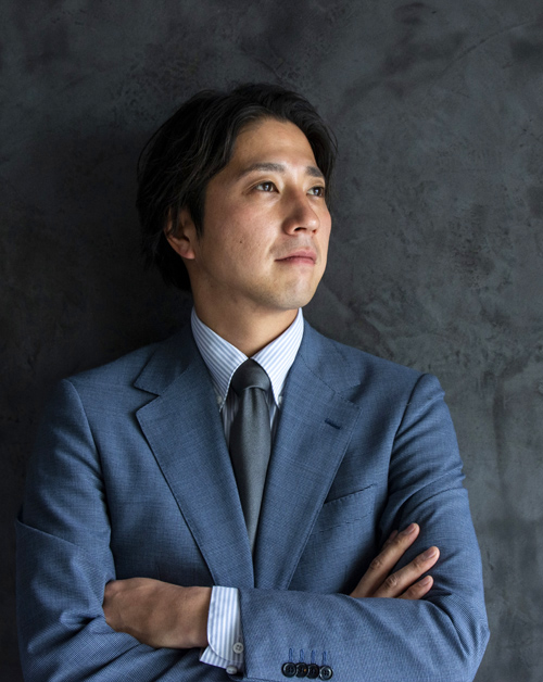 代表　春原 太記