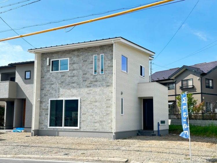 新築の注文住宅で気をつけることは？リビングに収納がない場合の問題をご紹介！